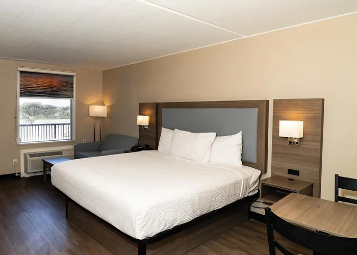 Baymont By Wyndham Corpus Christi Airport