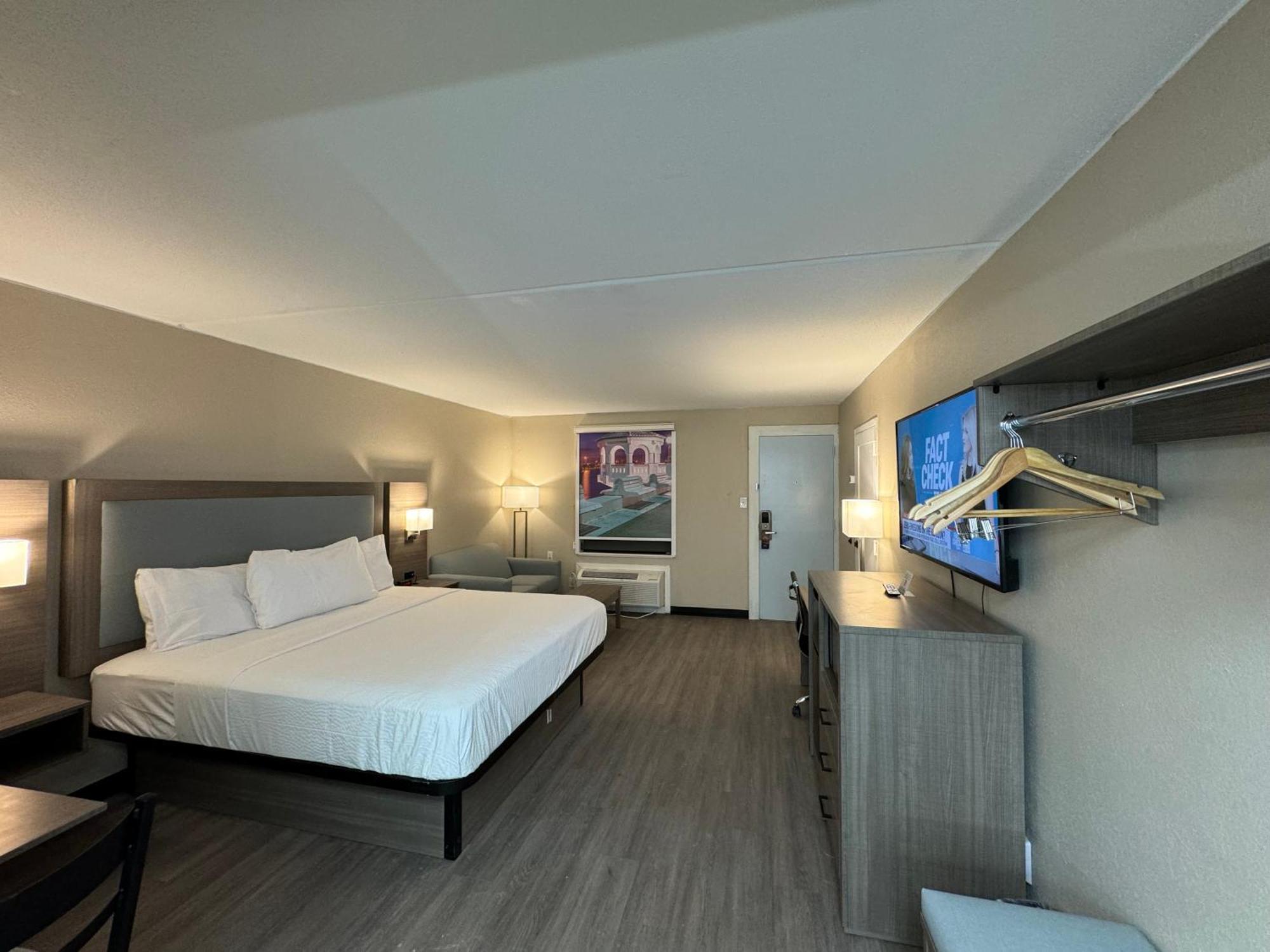 Baymont By Wyndham Airport Inn Corpus Christi